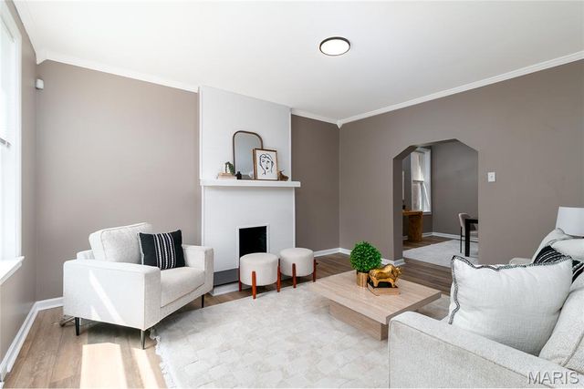 3339 Virginia Avenue, St Louis, MO 63118