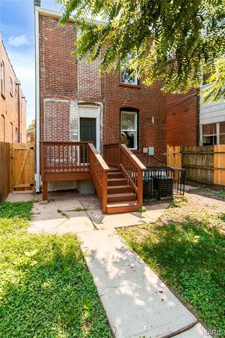 3339 Virginia Avenue, St Louis, MO 63118