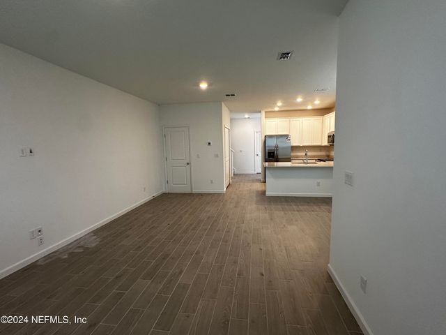 4387 LEEWARD BREEZE Loop, Middleburg, FL 32068