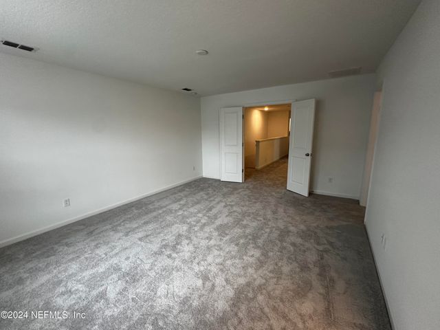 4387 LEEWARD BREEZE Loop, Middleburg, FL 32068