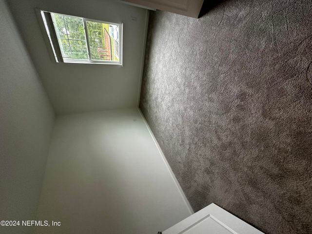 4387 LEEWARD BREEZE Loop, Middleburg, FL 32068