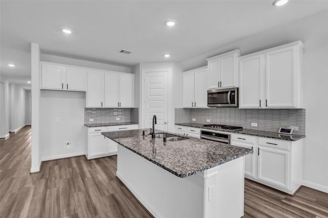 2510 Hatton Terrace Lane, Pearland, TX 77089