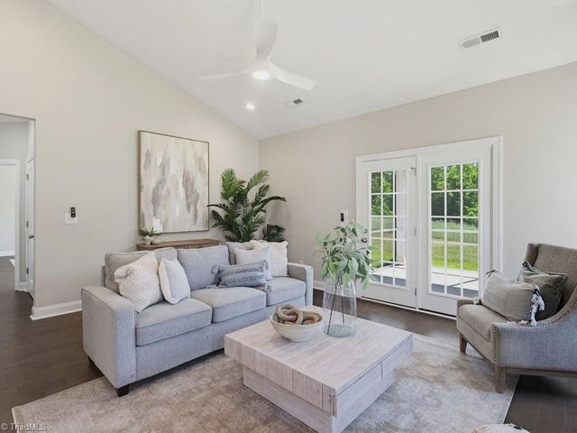 811 Gibb Street, Winston-salem, NC 27106