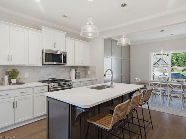 811 Gibb Street, Winston-salem, NC 27106