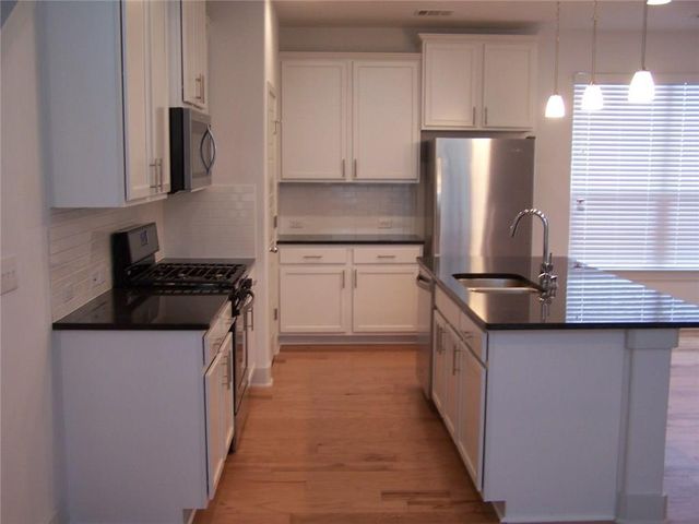 2214 Capulet ST, Austin, TX 78741