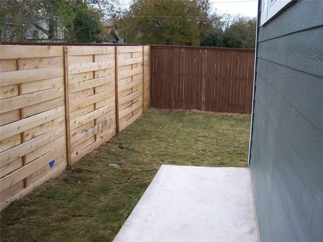 2214 Capulet ST, Austin, TX 78741