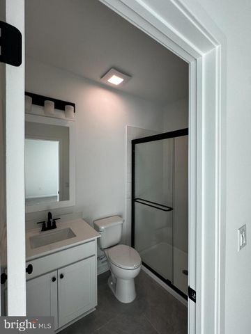 59 BASSWOOD ST, Berlin, NJ 08009