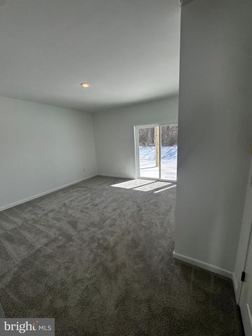 59 BASSWOOD ST, Berlin, NJ 08009