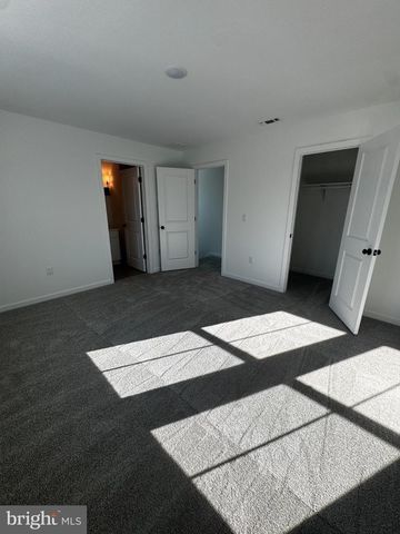 59 BASSWOOD ST, Berlin, NJ 08009