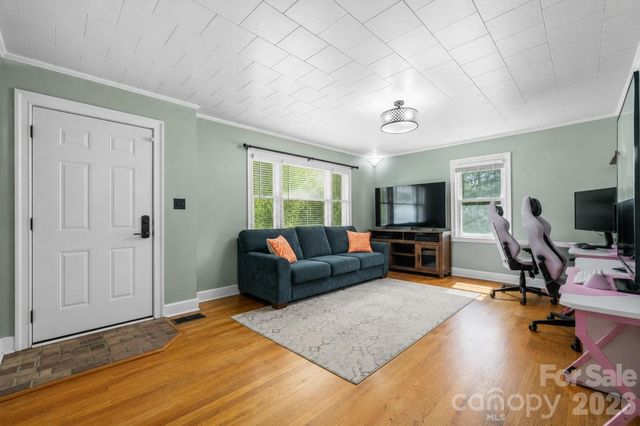 2981 East Maiden Road, Maiden, NC 28650