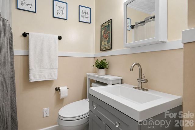 2981 East Maiden Road, Maiden, NC 28650