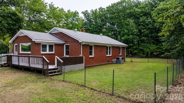 2981 East Maiden Road, Maiden, NC 28650
