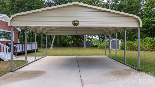 2981 East Maiden Road, Maiden, NC 28650