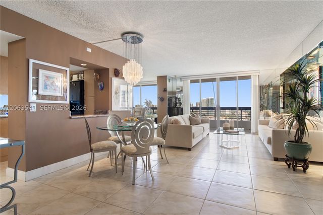 3500 Mystic Pointe Dr 2204, Aventura, FL 33180