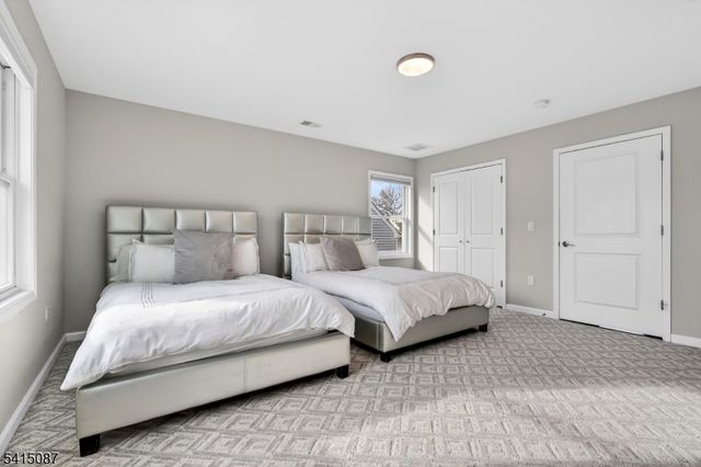 163 Willet St, Passaic City, NJ 07055