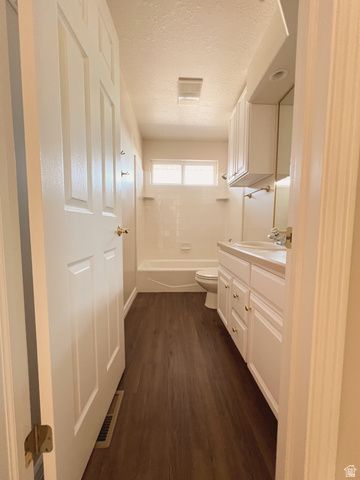 2818 N 1225 E, North Ogden, UT 84414