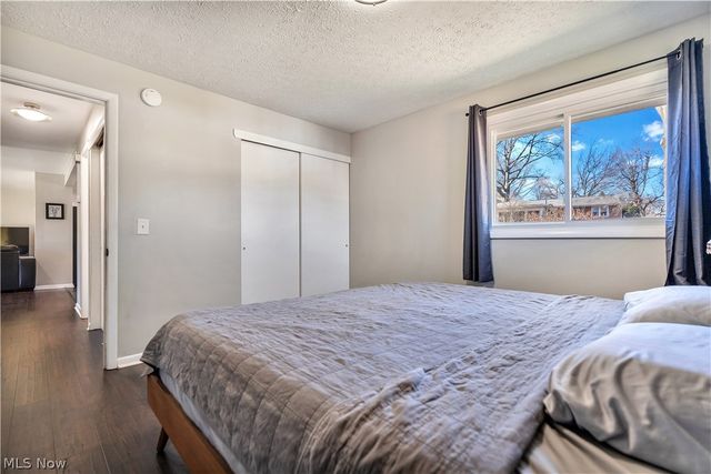 605 Briar Avenue NE, North Canton, OH 44720