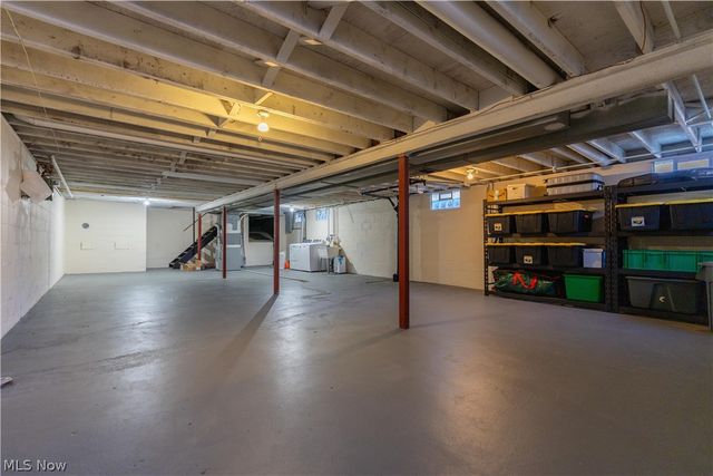 605 Briar Avenue NE, North Canton, OH 44720