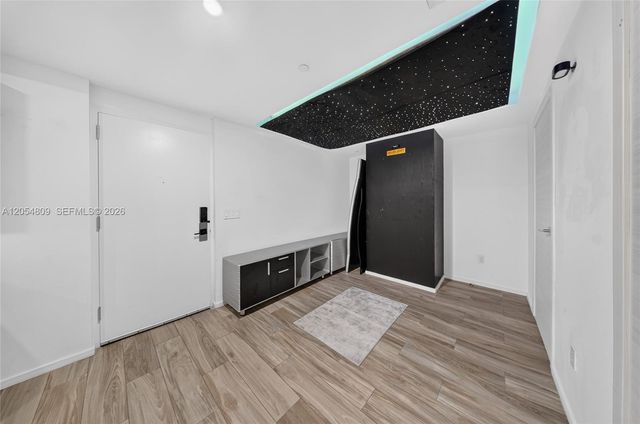 801 S Miami Avenue 3010, Miami, FL 33130