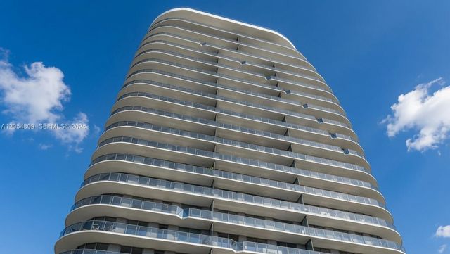 801 S Miami Avenue 3010, Miami, FL 33130