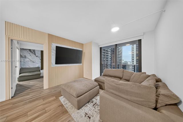 801 S Miami Avenue 3010, Miami, FL 33130