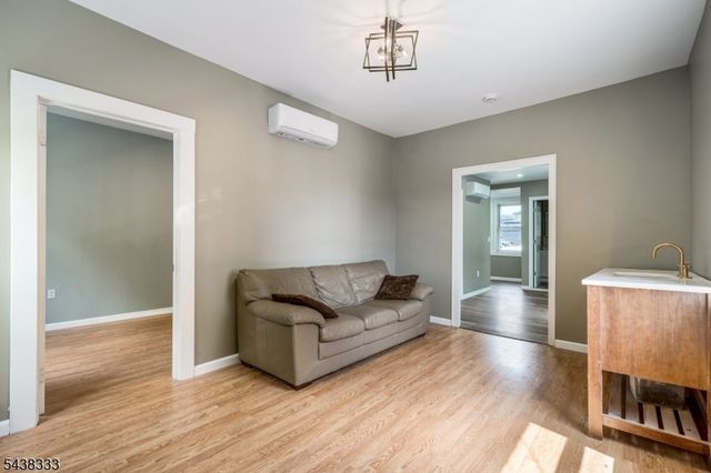 84 Heckel St, Belleville Twp., NJ 07109