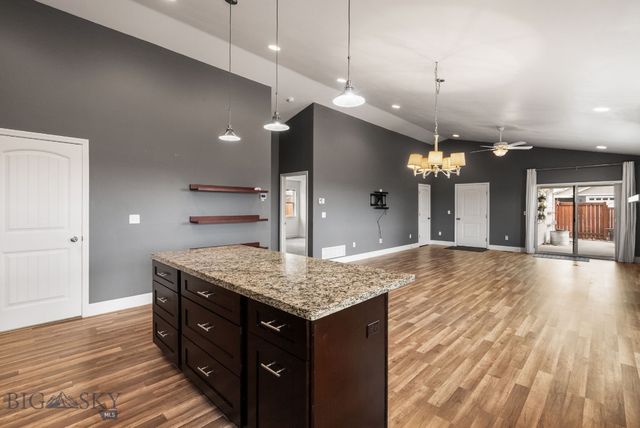 314 Farmall Lane, Manhattan, MT 59741