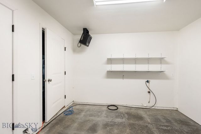 314 Farmall Lane, Manhattan, MT 59741