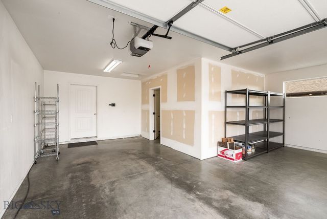 314 Farmall Lane, Manhattan, MT 59741