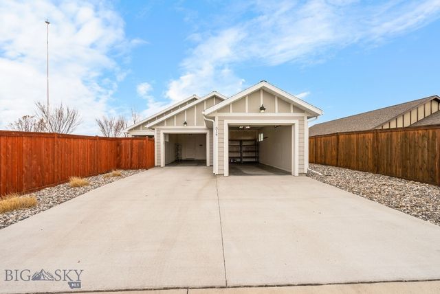 314 Farmall Lane, Manhattan, MT 59741