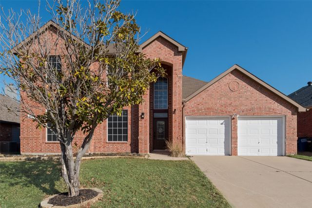 2011 Fair Oaks Circle, Corinth, TX 76210