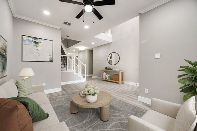 2011 Fair Oaks Circle, Corinth, TX 76210