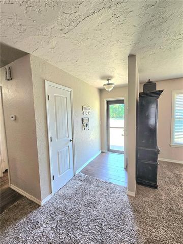 2015 Willard Drive, Altus, OK 73521