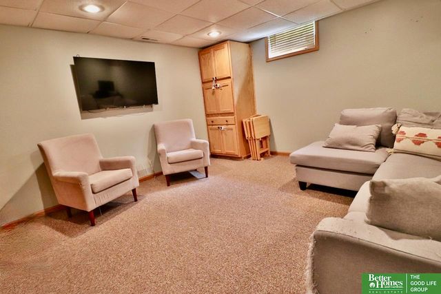 11635 Ruggles Street, Omaha, NE 68164