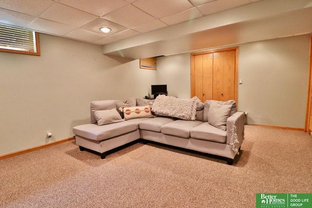 11635 Ruggles Street, Omaha, NE 68164