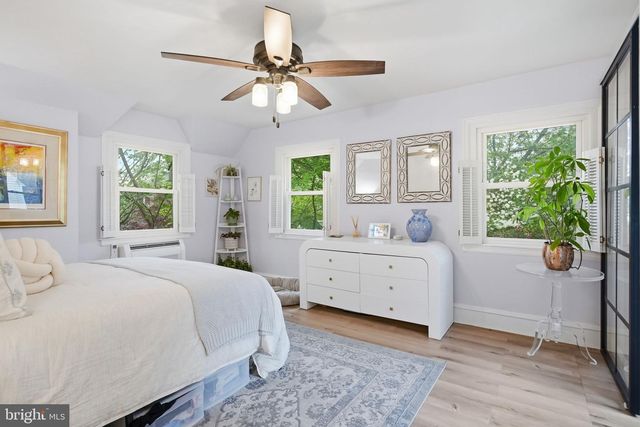 217 ROCK GLEN RD, Wynnewood, PA 19096