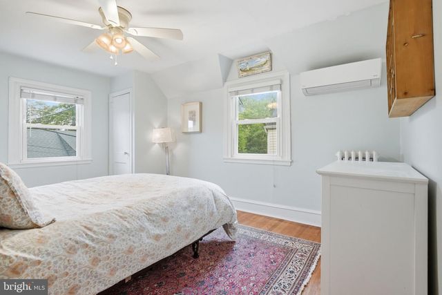 217 ROCK GLEN RD, Wynnewood, PA 19096