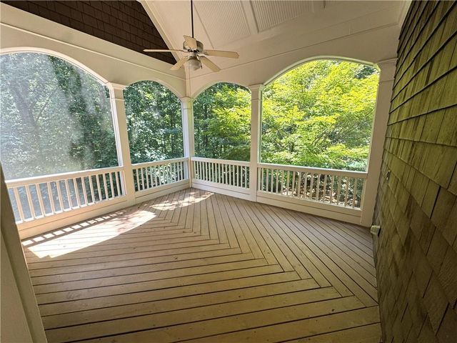 2473 Kirk Lane NW, Kennesaw, GA 30152