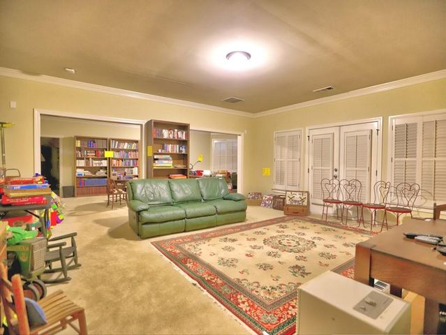 2473 Kirk Lane NW, Kennesaw, GA 30152