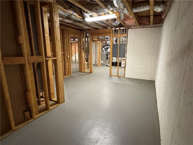 2473 Kirk Lane NW, Kennesaw, GA 30152