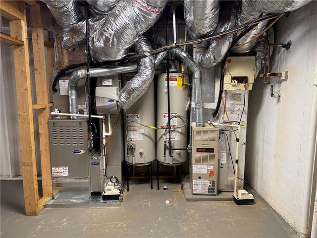 2473 Kirk Lane NW, Kennesaw, GA 30152