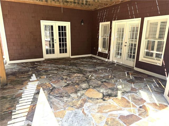 2473 Kirk Lane NW, Kennesaw, GA 30152