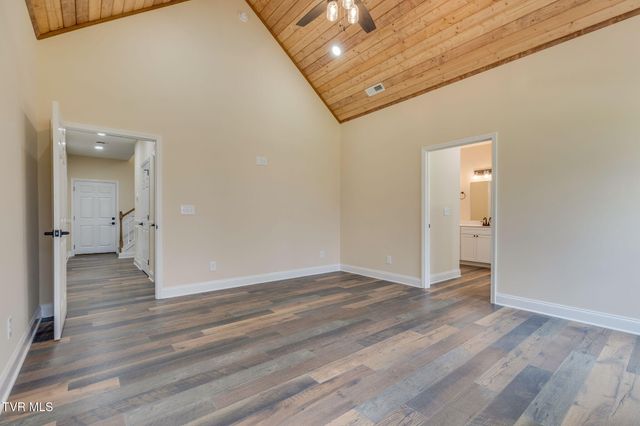 1120 Victoria Lee Way, Jonesborough, TN 37659