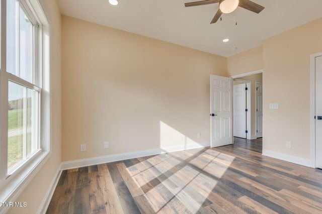 1120 Victoria Lee Way, Jonesborough, TN 37659