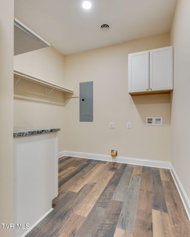 1120 Victoria Lee Way, Jonesborough, TN 37659