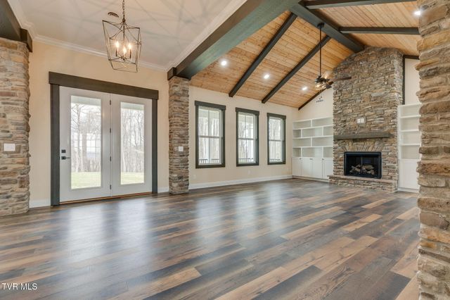 1120 Victoria Lee Way, Jonesborough, TN 37659