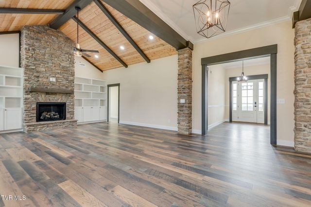 1120 Victoria Lee Way, Jonesborough, TN 37659