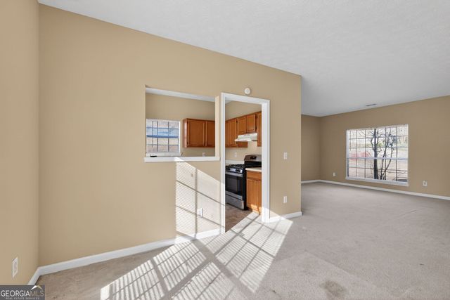 106 Gatwick Court, Riverdale, GA 30274