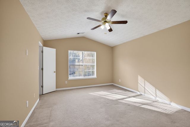 106 Gatwick Court, Riverdale, GA 30274