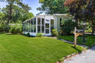 525 Riverleigh Avenue 106, Riverhead, NY 11901